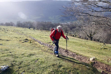 Fotos del Mendigoizaleen Eguna: resumen gráfico de la despedida del año de los montañeros en San Miguel de Aralar.