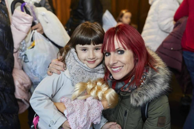 El espectáculo 'Cantajuego-Superéxitos' llenó Baluarte el pasado domingo 22 de diciembre para deleite de los más pequeños. El grupo EnCanto realizó una puesta en escena que combinaba la música, el baile y el canto junto a personajes como Coco, Pepe y Buby, entre otros. Una cita en la que, sin duda, todos disfrutaron en familia de un viaje divertido y emocionante.