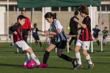 Fotos de partidos disputados en la segunda jornada de la 38 edición del Torneo Interescolar Fundación Osasuna