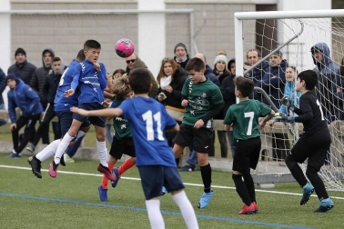 Fotos de partidos disputados el 26 de diciembre en la 38 edición del Torneo Interescolar Fundación Osasuna