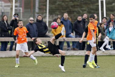 Fotos de partidos disputados el 26 de diciembre en la 38 edición del Torneo Interescolar Fundación Osasuna