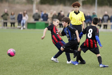 Fotos de partidos disputados el 26 de diciembre en la 38 edición del Torneo Interescolar Fundación Osasuna