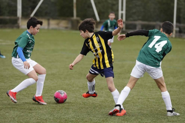 Fotos de partidos disputados el 26 de diciembre en la 38 edición del Torneo Interescolar Fundación Osasuna