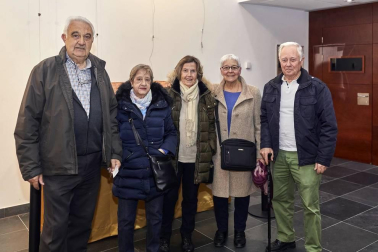 La Casa de Cultura María de Maeztu de Artica acogió, el pasado 27 de diciembre, el I Festival de Jota Villancico. Familias y amigos pudieron disfrutar de un gran espectáculo tradicional en un ambiente navideño.