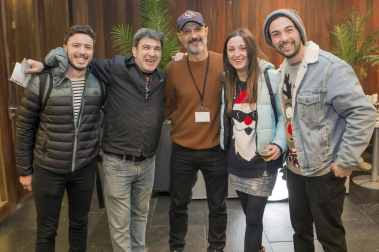 Un año más el Festival Santas Pascuas acompaña la Navidad en Pamplona con los mejores conciertos del panorama local. Diferentes estilos y un claro compromiso con la cultura hacen que esta cita sea siempre muy esperada.