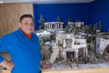 Todas las fotos de los galardonados a mejores belenes en Tudela