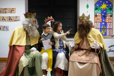 Los Reyes Magos en manos de los niños