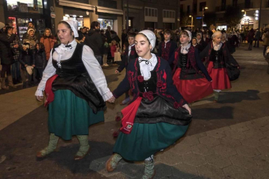 Cabalgata de sus Majestades de Oriente los Reyes Magos en Estella.