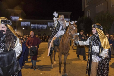Cabalgata de sus Majestades de Oriente los Reyes Magos en Estella.