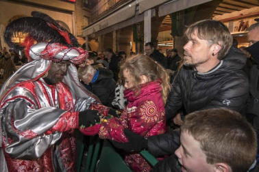 Cabalgata de sus Majestades de Oriente los Reyes Magos en Estella.