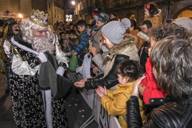 Cabalgata de sus Majestades de Oriente los Reyes Magos en Estella.