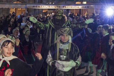 Cabalgata de sus Majestades de Oriente los Reyes Magos en Estella.
