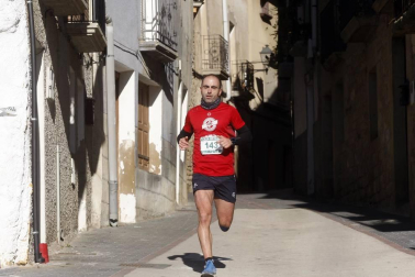 La cita, que reunió este domingo por la mañana a un total de 425 corredores, recaudó 300 euros para la asociación GERNA