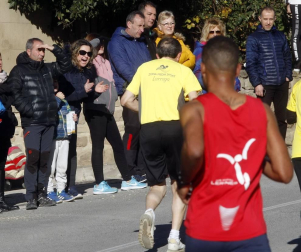 La cita, que reunió este domingo por la mañana a un total de 425 corredores, recaudó 300 euros para la asociación GERNA