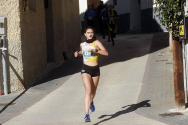 La cita, que reunió este domingo por la mañana a un total de 425 corredores, recaudó 300 euros para la asociación GERNA