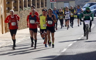 La cita, que reunió este domingo por la mañana a un total de 425 corredores, recaudó 300 euros para la asociación GERNA