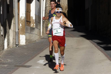 La cita, que reunió este domingo por la mañana a un total de 425 corredores, recaudó 300 euros para la asociación GERNA