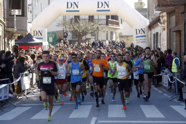 La cita, que reunió este domingo por la mañana a un total de 425 corredores, recaudó 300 euros para la asociación GERNA