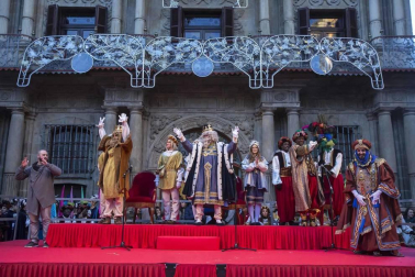 Imágenes de la cabalgata de Reyes de Pamplona