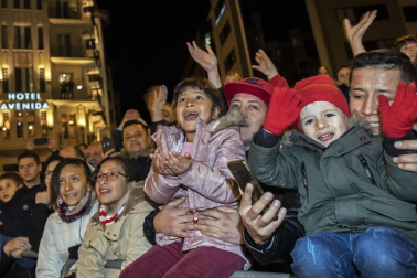 Imágenes de la cabalgata de Reyes de Pamplona