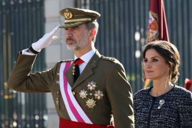 Los Reyes Felipe y Letizia presiden la tradicional celebración de la Pascua Militar. Asisten el presidente del Gobierno, Pedro Sánchez, y los ministros de Defensa, Margarita Robles, e Interior, Fernando Grande-Marlaska.