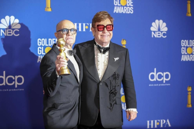 La comedia 'Érase una vez en ...Hollywood' de Quentin Tarantino y el drama '1917' de Sam Mendes vencieron en la 77 edición de los Globos, en una repartida ceremonia en la que ni "Dolor y gloria", ni Antonio Banderas lograron el galardón.