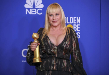La comedia 'Érase una vez en ...Hollywood' de Quentin Tarantino y el drama '1917' de Sam Mendes vencieron en la 77 edición de los Globos, en una repartida ceremonia en la que ni "Dolor y gloria", ni Antonio Banderas lograron el galardón.