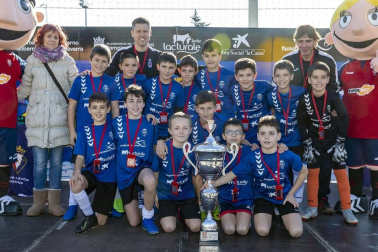 Galería de fotos de los partidos disputados el 6 de enero y de la entrega de trofeos.