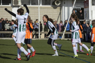 Galería de fotos de los partidos disputados el 6 de enero y de la entrega de trofeos.