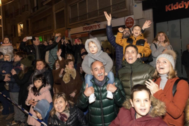 Fotos de la Cabalgata de sus Majestades los Reyes Magos de Oriente en Tudela.