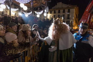 Fotos de la Cabalgata de sus Majestades los Reyes Magos de Oriente en Tudela.