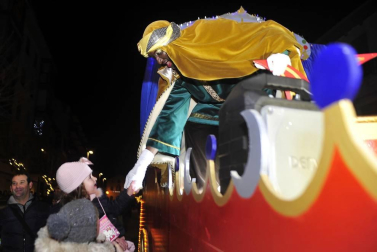 Fotos de la Cabalgata de sus Majestades los Reyes Magos de Oriente en Tafalla.