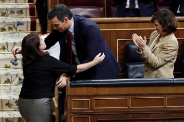Pedro Sánchez, investido presidente del Gobierno tras la votación más ajustada desde la Transición