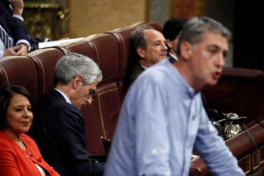 Pedro Sánchez, investido presidente del Gobierno tras la votación más ajustada desde la Transición