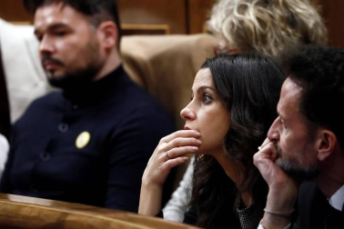 Pedro Sánchez, investido presidente del Gobierno tras la votación más ajustada desde la Transición