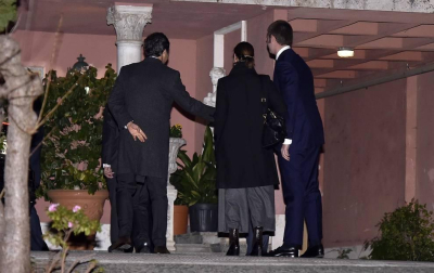 Fotos de la llegada de familiares y cercanos a la capilla ardiente de Pilar de Borbón