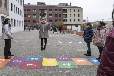 Alumnado del CPRicardo Campano de Viana durante una jornada lectiva