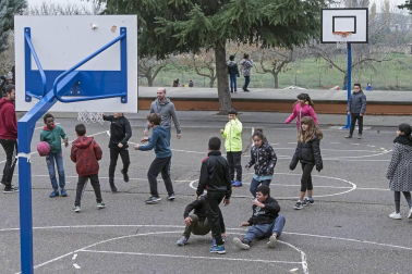 Alumnado del CPRicardo Campano de Viana durante una jornada lectiva