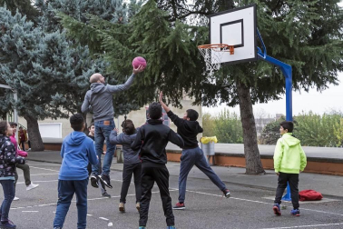 Alumnado del CPRicardo Campano de Viana durante una jornada lectiva