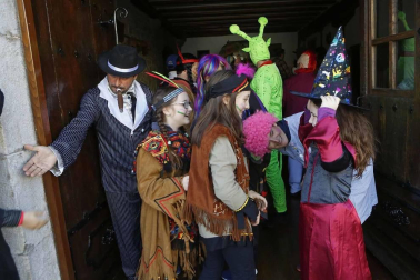 Todas las fotos del carnaval celebrado este domingo 12 de enero en Uitzi