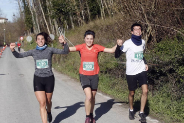 Participantes en la prueba disputada este domingo, 12 de enero, sobre un recorrido de 7,7 kilómetros