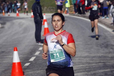 Participantes en la prueba disputada este domingo, 12 de enero, sobre un recorrido de 7,7 kilómetros