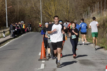 Participantes en la prueba disputada este domingo, 12 de enero, sobre un recorrido de 7,7 kilómetros