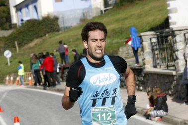 Participantes en la prueba disputada este domingo, 12 de enero, sobre un recorrido de 7,7 kilómetros