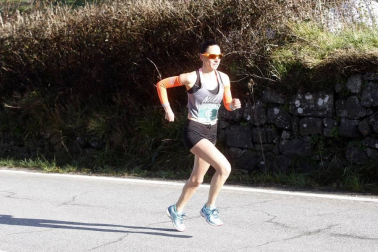 Participantes en la prueba disputada este domingo, 12 de enero, sobre un recorrido de 7,7 kilómetros
