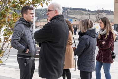 Fotos del día después del accidente en el que fallecidos dos menores en Estella.