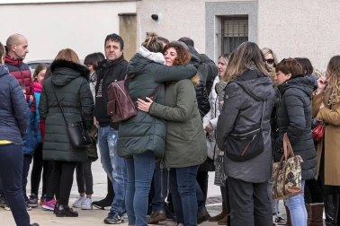 Fotos del día después del accidente en el que fallecidos dos menores en Estella.