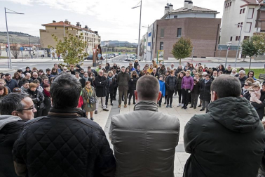 Fotos del día después del accidente en el que fallecidos dos menores en Estella.