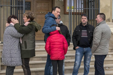 Fotos del día después del accidente en el que fallecidos dos menores en Estella.