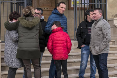 Fotos del día después del accidente en el que fallecidos dos menores en Estella.